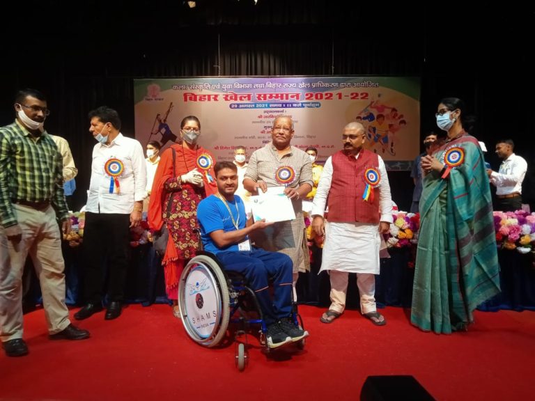 बिहार खेल सम्मान से नवाज़े गए मोहम्मद शम्स आलम शेख़