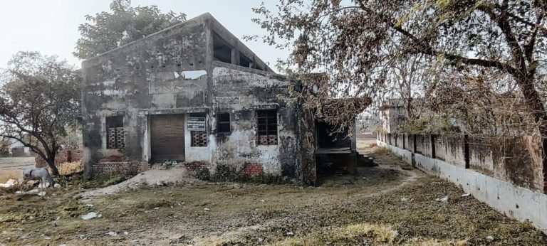 जमालहाता ~ जहां के बुनकरों से राजेंद्र प्रसाद ने रंग-बिरंगे कपड़े ख़रीदे थे, अब लड़ रहा वजूद की लड़ाई